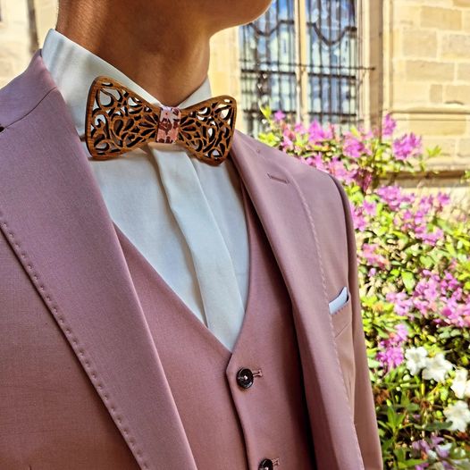 NOEUD PAPILLON GUEBWILLER | HM Habilleur Costumes de cérémonie et mariage sur mesure pour homme à Guebwiller Cernay 0